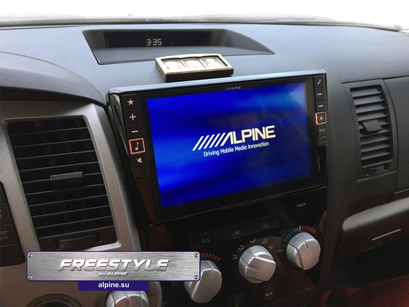 Alpine x903