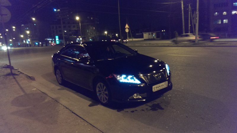 Toyota Camry 3.5 Night