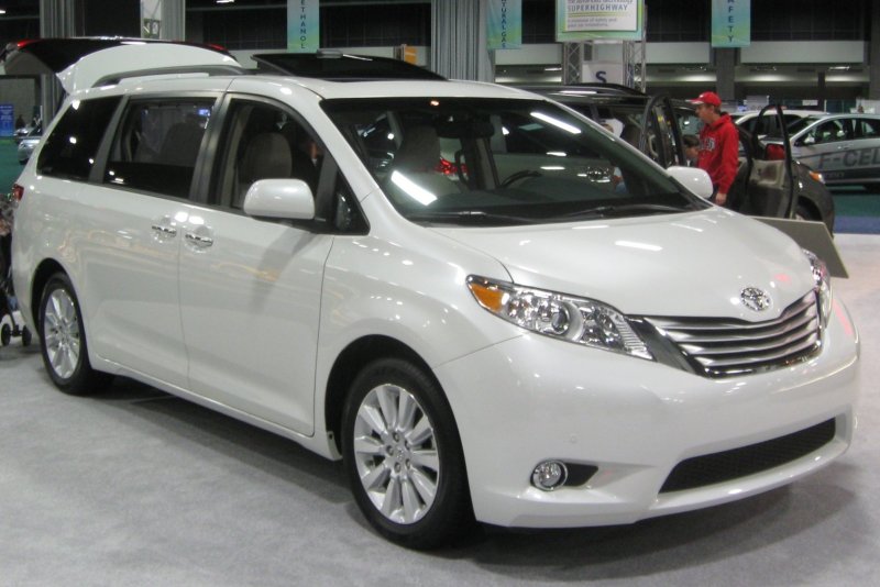 Toyota Sienna 2010