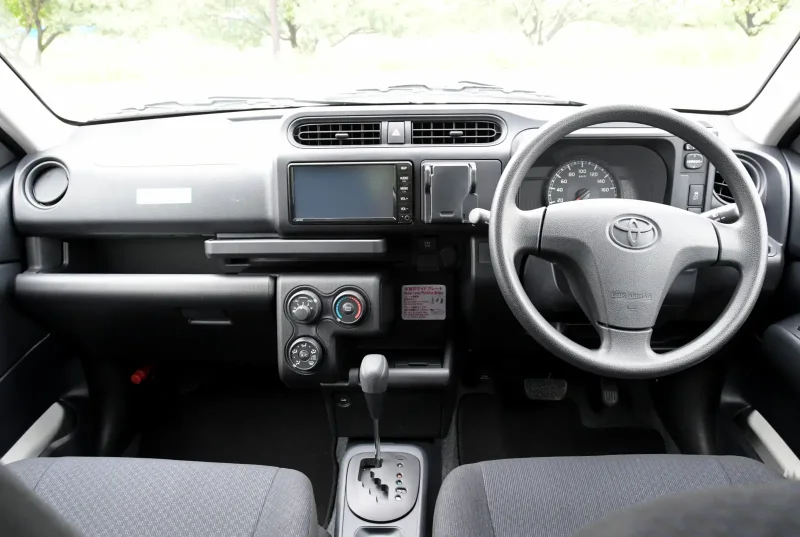 Toyota Probox 2005 салон