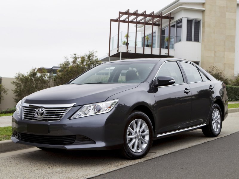 Toyota Camry 2013