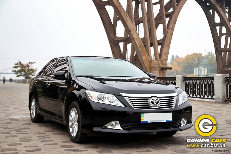 Toyota Camry v50