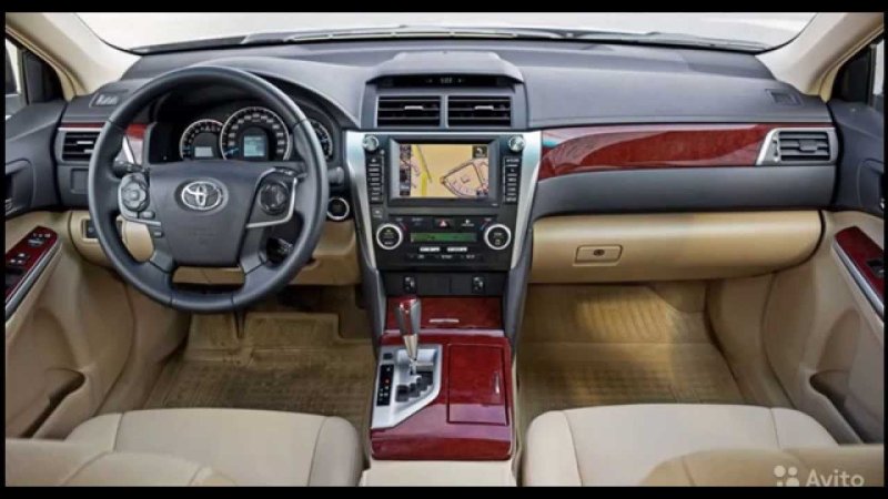 Toyota Camry 50 салон