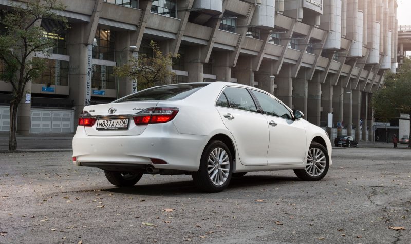 Toyota Camry 50