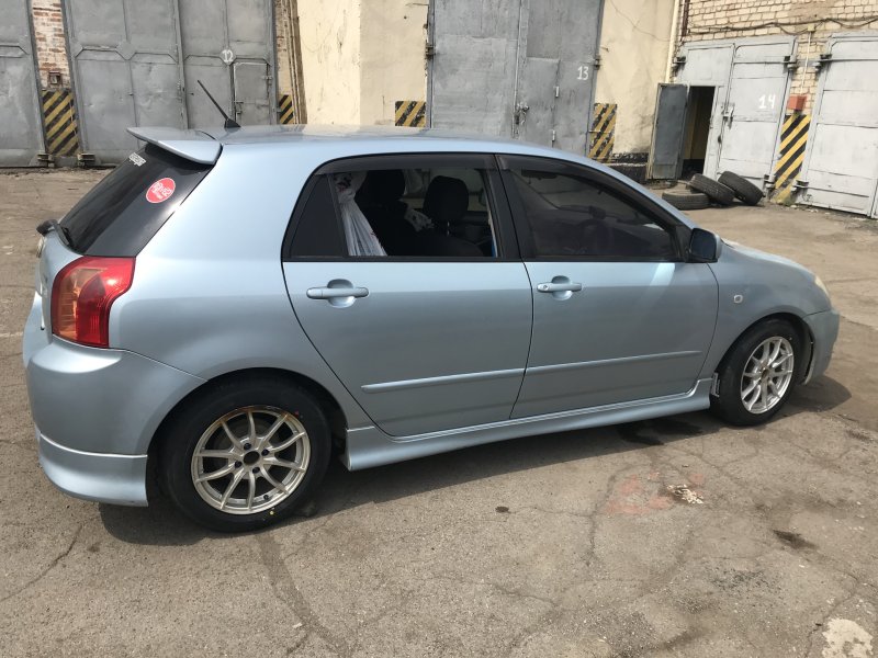 Toyota Corolla Runx 2002