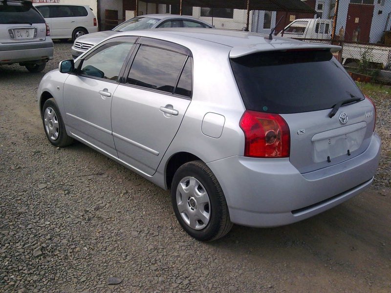 Toyota Corolla Runx 2001