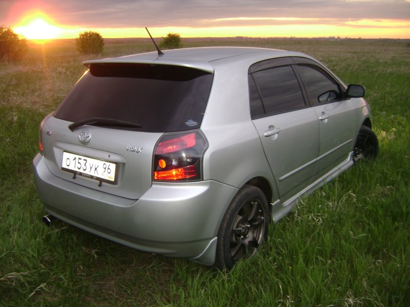Toyota Runx 2002