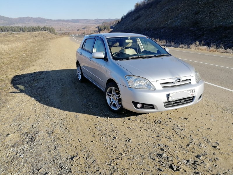 Toyota Corolla Runx 2003