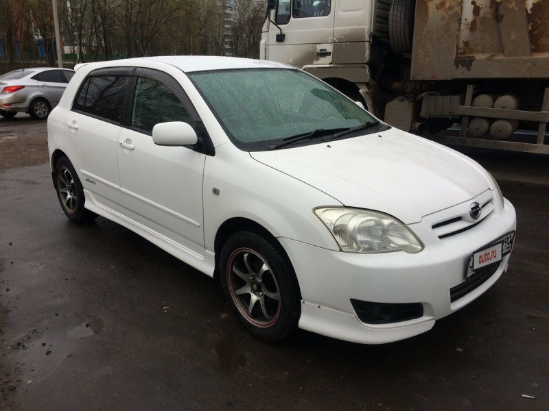 Toyota Corolla Runx 2002