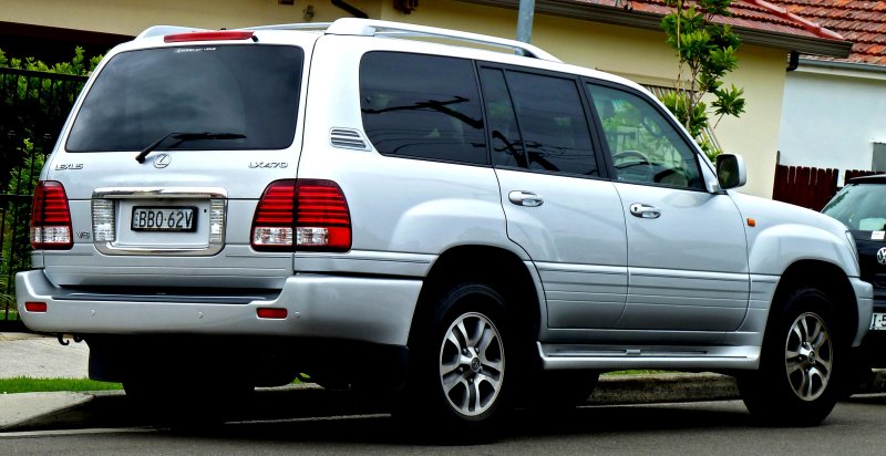 Lexus LX 2007