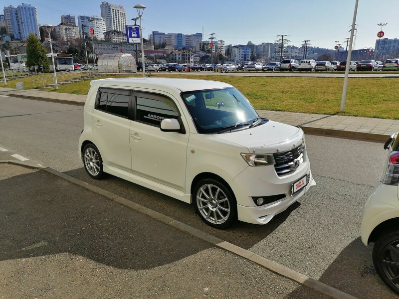Toyota BB II