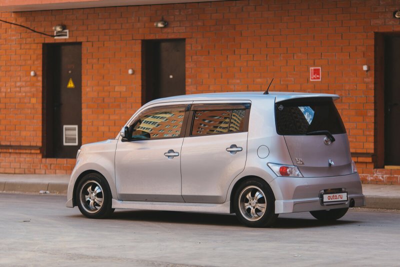 Toyota BB Рестайлинг 2008