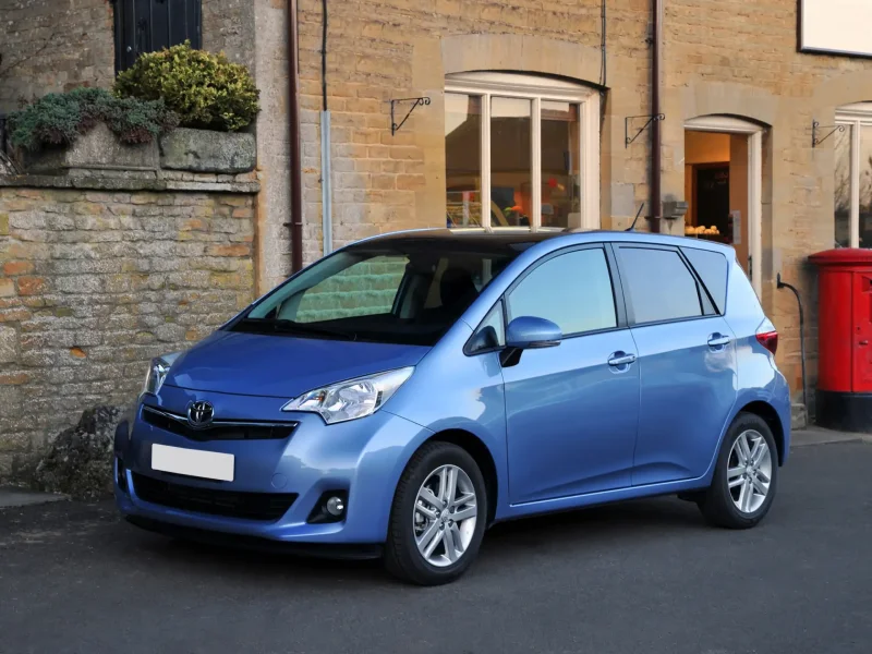 Toyota Verso s