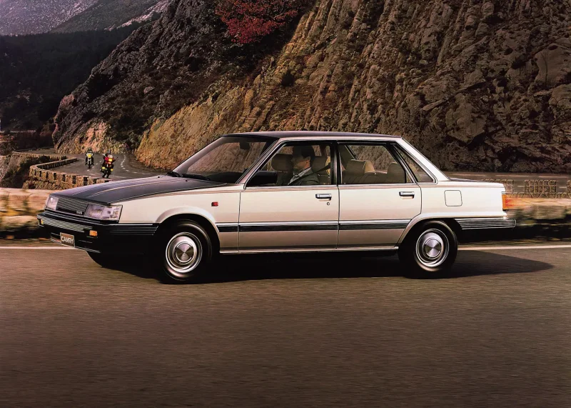Toyota Camry (1982–1986)