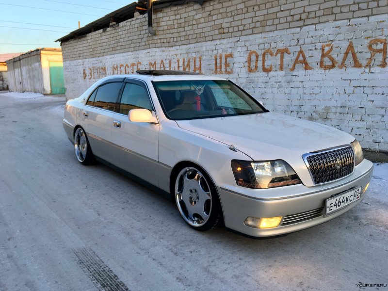 Toyota Crown Majesta s170
