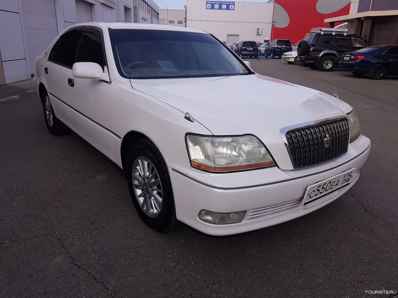 Toyota Crown Majesta 2002
