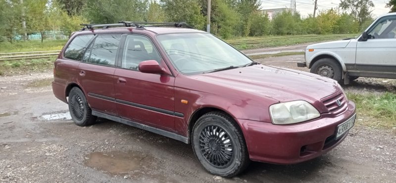 Хонда Орхия 2000 года