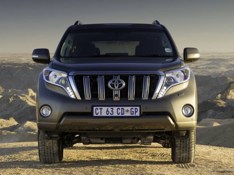 Toyota Land Cruiser Prado 2013