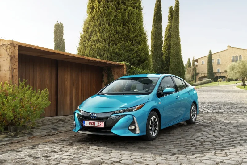 Toyota Prius PHV Sport