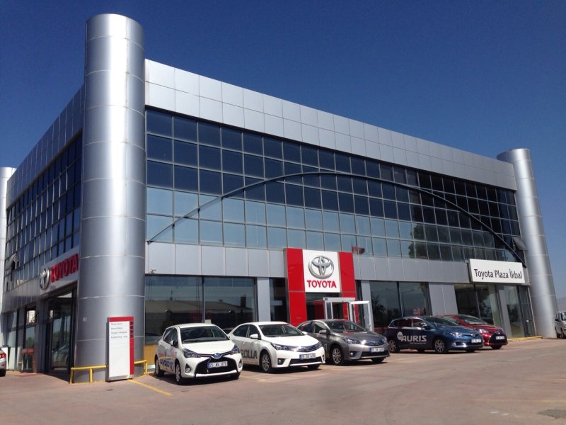 Toyota Plaza