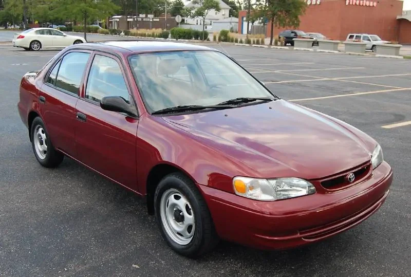 Toyota Corolla 1999 хэтчбек