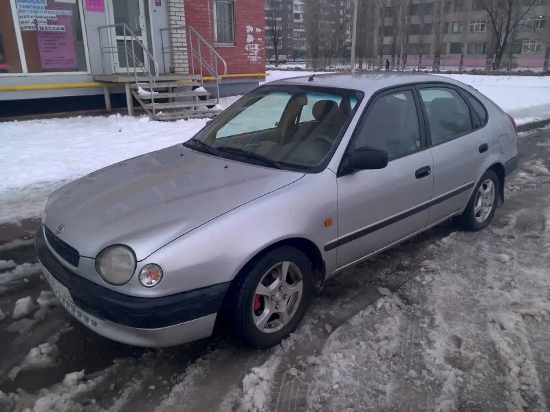 Toyota Corolla 1999 ce