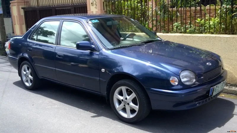 Toyota Corolla 1999