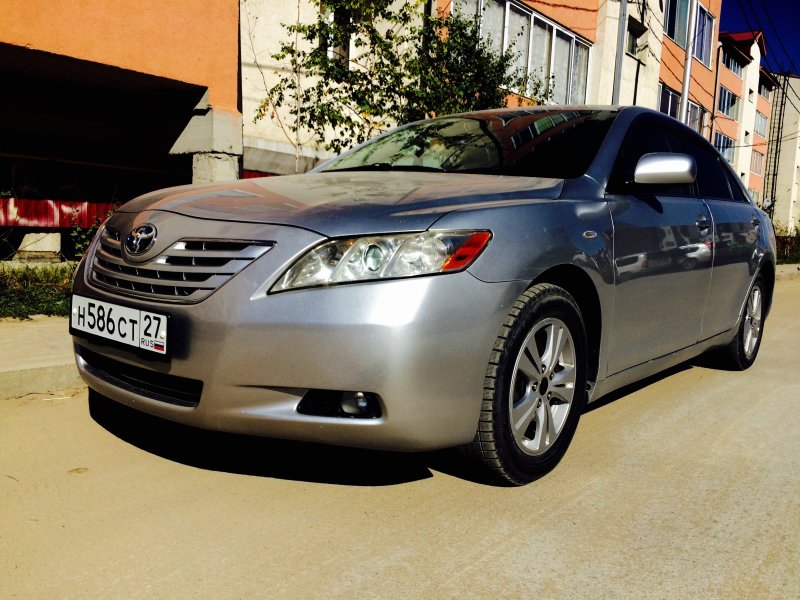 Toyota Camry 40