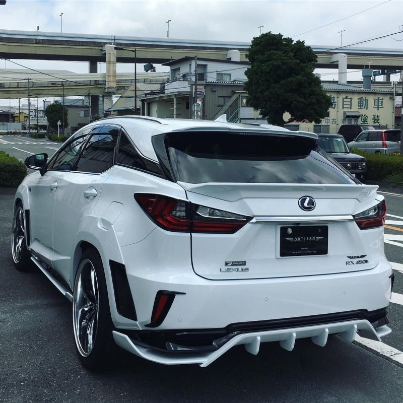 Новый Лексус rx350 спорт Блэк лайн