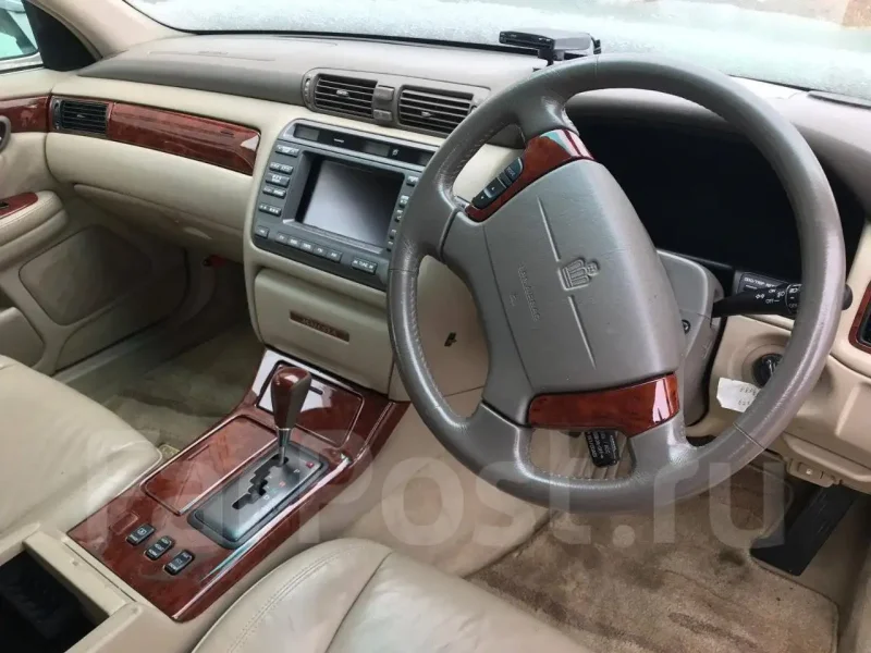 Toyota Crown s170