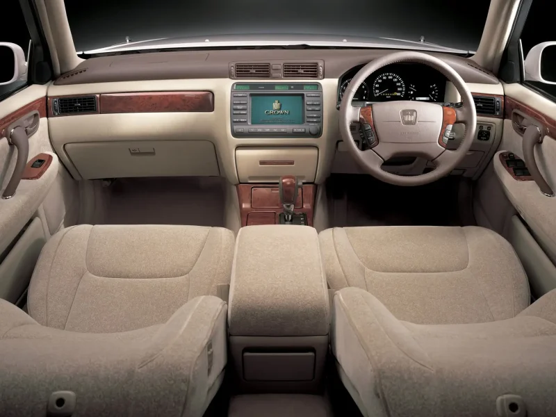 Toyota Crown s170 салон