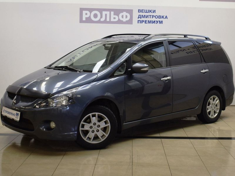 Mitsubishi Grandis 2003 2011 минивэн