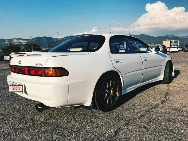 Toyota Carina ed с ноускатом Curren