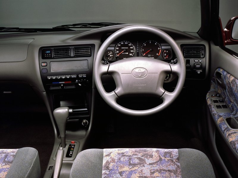 Руль Toyota Corolla праворульная