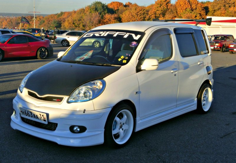 Toyota Funcargo, 2000 г.в