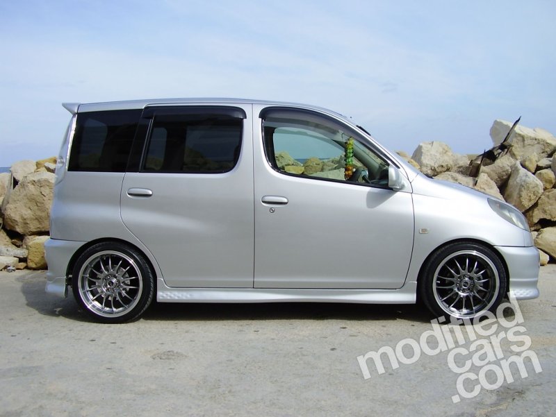 Toyota Funcargo