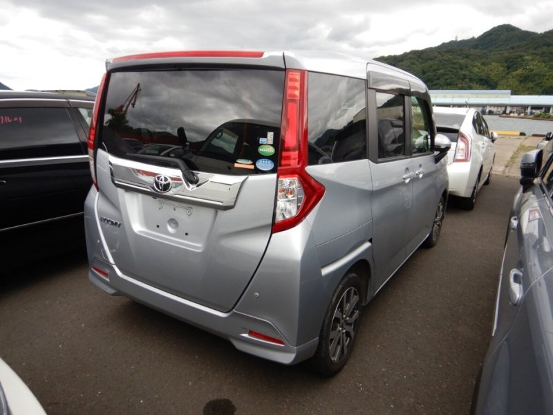 Toyota Tank roomy