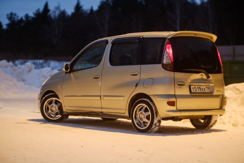 Toyota Funcargo