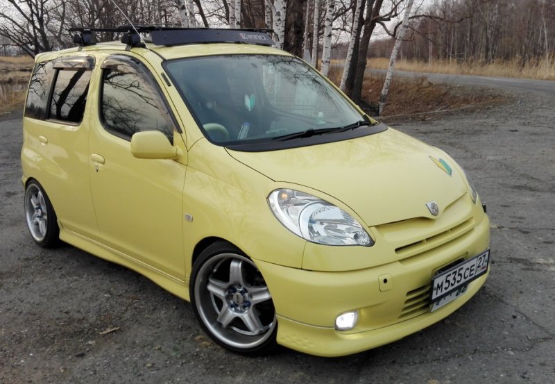 Toyota Funcargo
