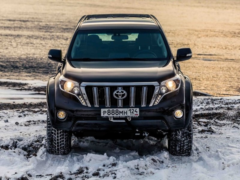 Toyota Land Cruiser Prado 2014