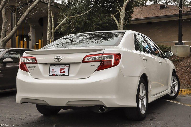 2014 Toyota Camry Camry se