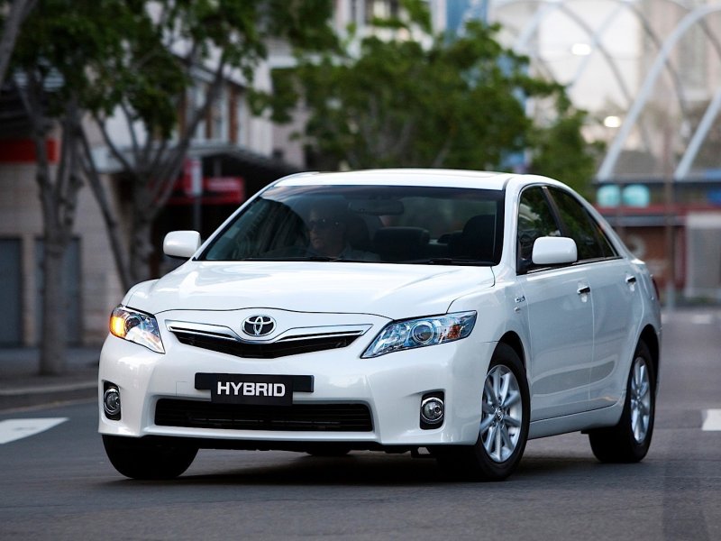 Toyota Camry Hybrid