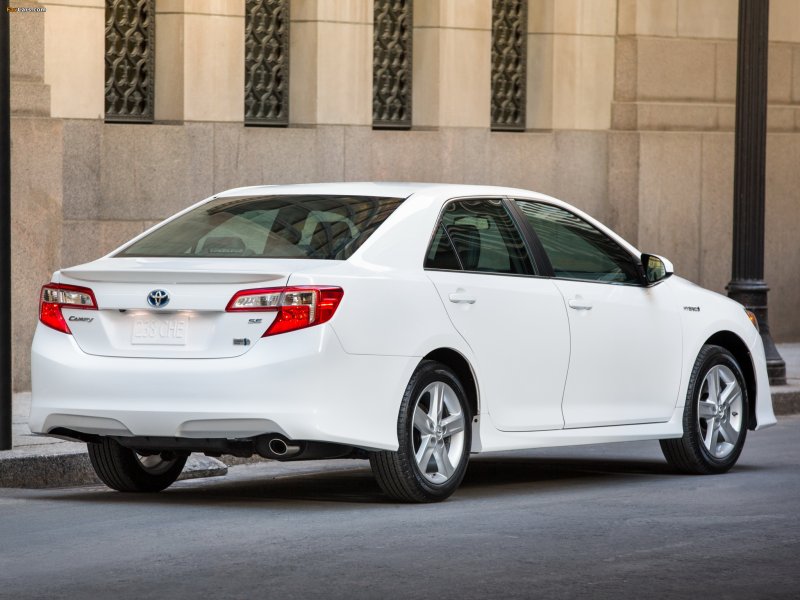 Toyota Camry 2014