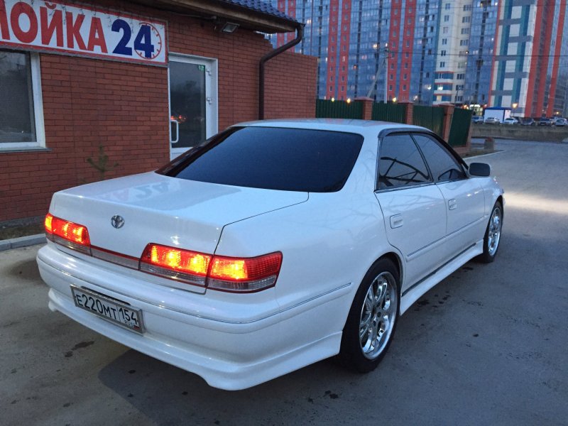 Тойота Chaser 100