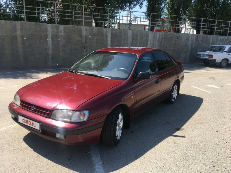 Toyota Carina t210