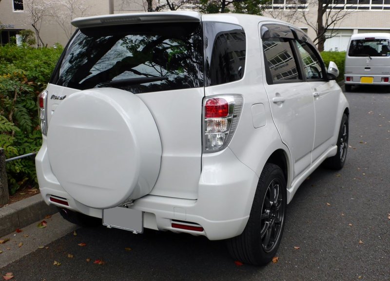 Toyota Rush II
