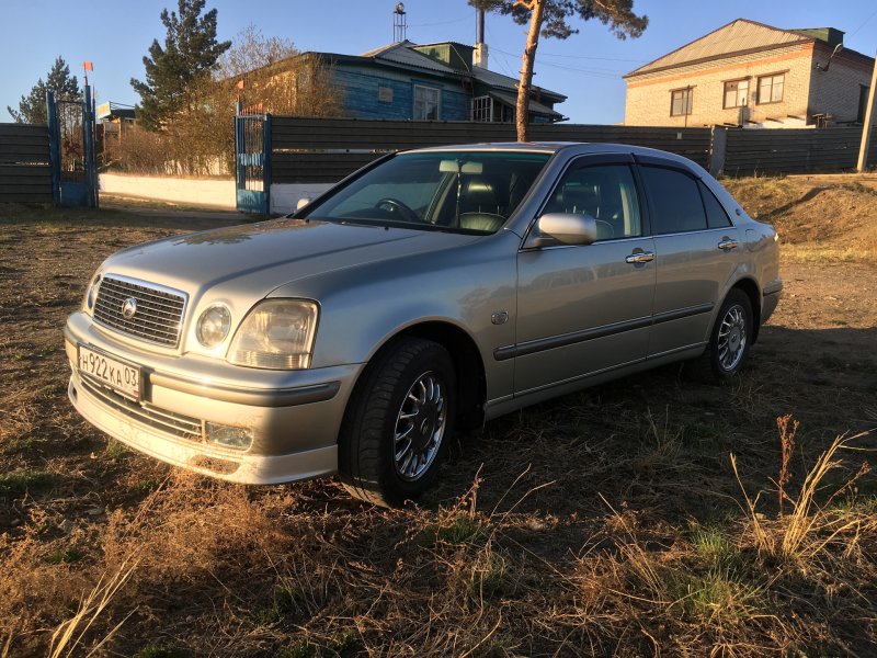 Toyota progres 2.5