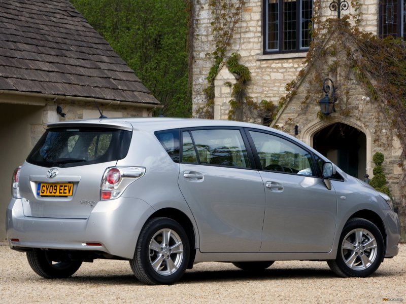 Toyota Verso 2009