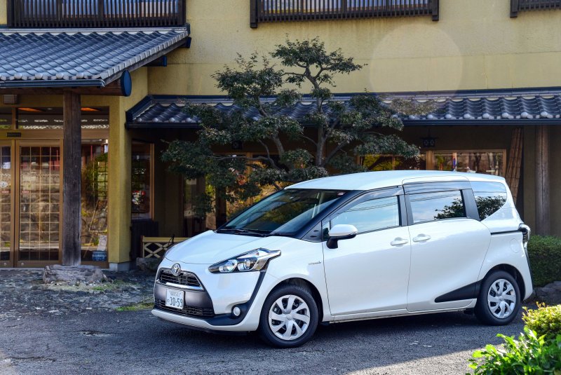 Toyota Corolla Fielder 120