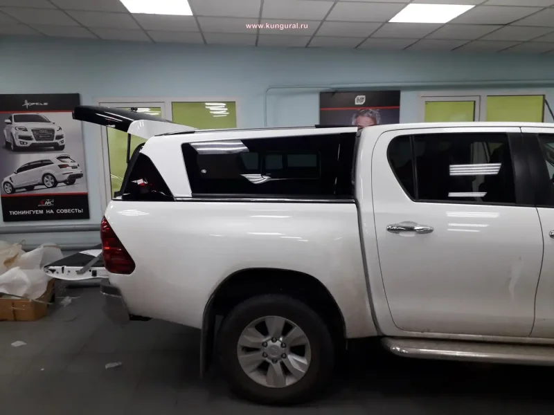 Кунг Sammitr Toyota Hilux